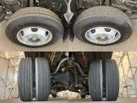 いすゞエルフ平ボディ小型（2t・3t）[写真17]