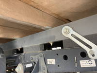 いすゞエルフ平ボディ小型（2t・3t）[写真20]