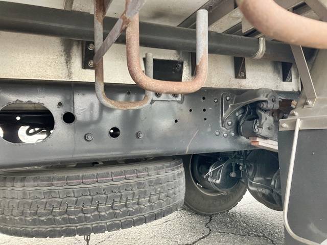 三菱ふそうファイターアルミウイング中型（4t）[写真21]