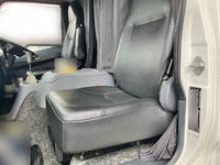 三菱ふそうファイターアルミウイング中型（4t）[写真28]