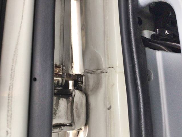 三菱ふそうファイターアルミウイング中型（4t）[写真37]