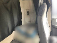 三菱ふそうファイターセルフクレーン4段増トン（6t・8t）[写真33]