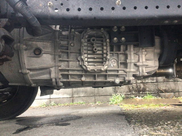 いすゞフォワード冷凍車（冷蔵車）中型（4t）[写真18]