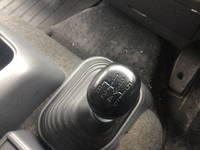 いすゞフォワード冷凍車（冷蔵車）中型（4t）[写真28]