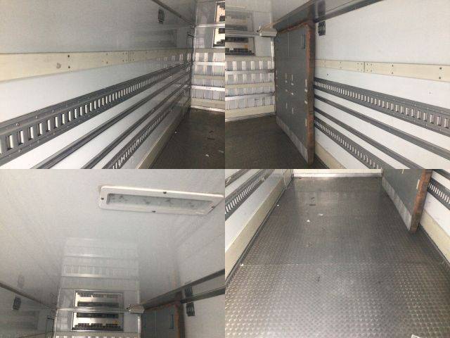 いすゞフォワード冷凍車（冷蔵車）中型（4t）[写真08]