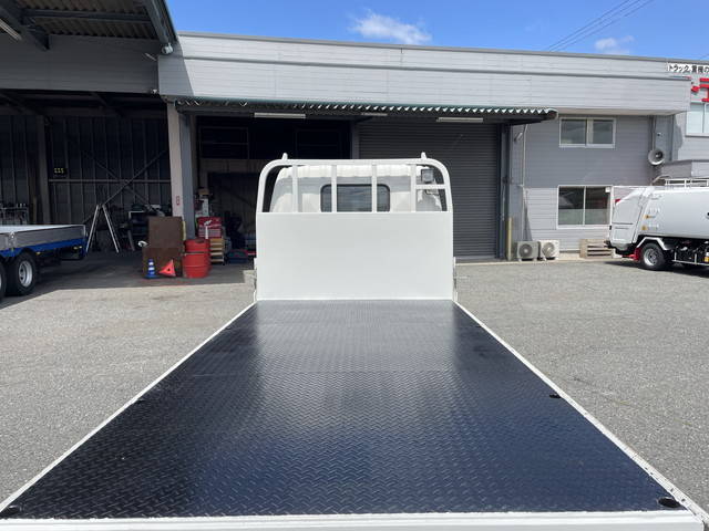 日野デュトロ平ボディ小型（2t・3t）[写真10]