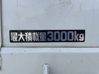 日野デュトロ平ボディ小型（2t・3t）[写真12]