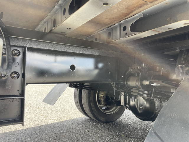 日野デュトロ平ボディ小型（2t・3t）[写真16]