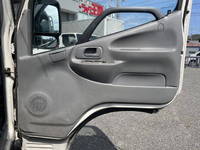 日野デュトロ平ボディ小型（2t・3t）[写真21]