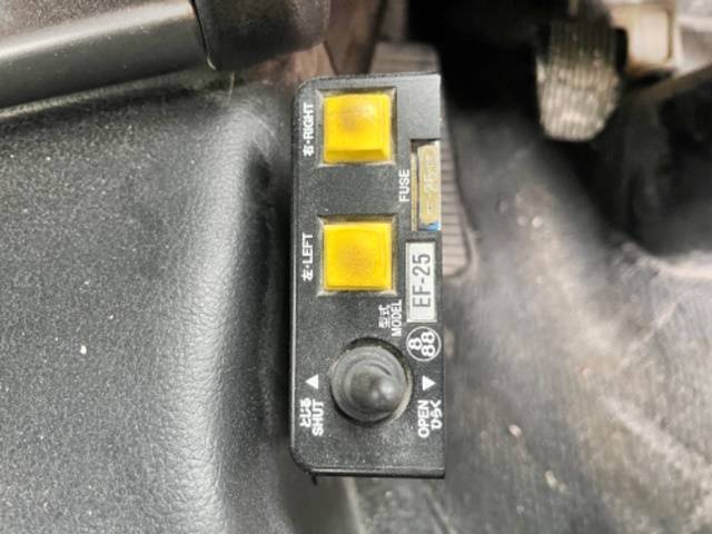 日野プロフィアダンプ大型（10t）[写真27]