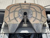 UDトラックスクオントレーラーヘッド（トラクターヘッド）大型（10t）[写真12]