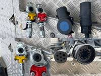 UDトラックスクオントレーラーヘッド（トラクターヘッド）大型（10t）[写真14]