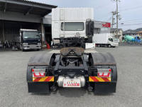 UDトラックスクオントレーラーヘッド（トラクターヘッド）大型（10t）[写真09]