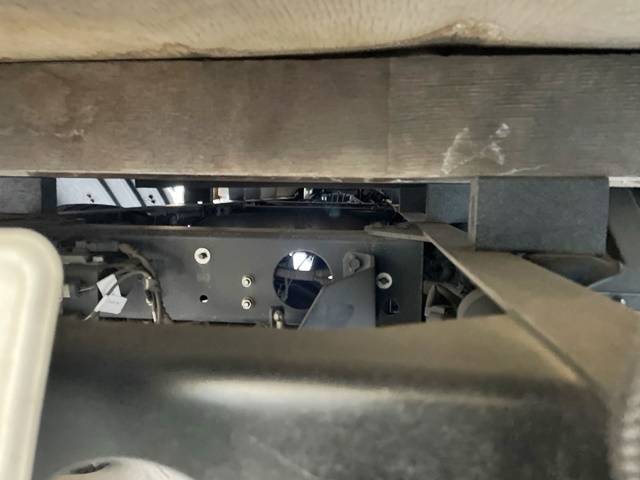 三菱ふそうキャンター平ボディ小型（2t・3t）[写真11]