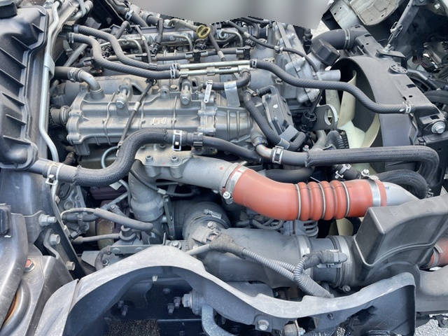 三菱ふそうキャンター平ボディ小型（2t・3t）[写真19]