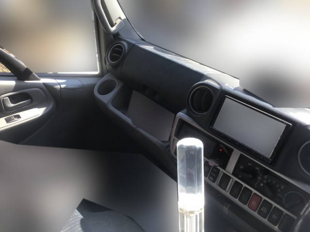 トヨタダイナ平ボディ小型（2t・3t）[写真20]