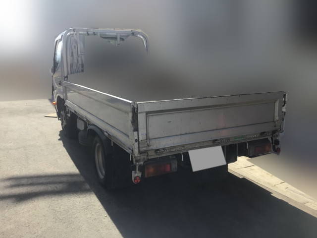 トヨタダイナ平ボディ小型（2t・3t）[写真03]