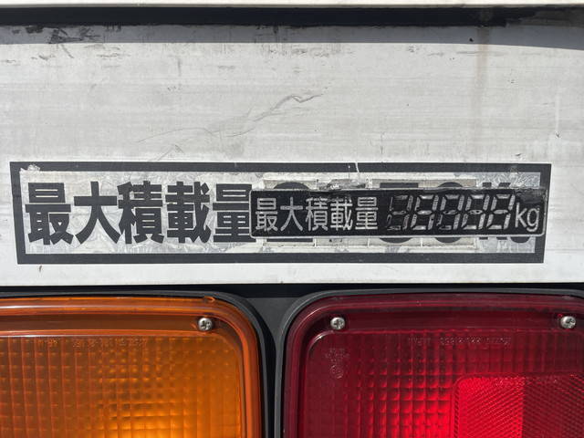 いすゞフォワードアルミウイング中型（4t）[写真11]