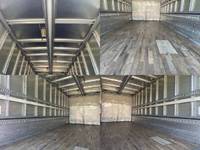 いすゞフォワードアルミウイング中型（4t）[写真18]