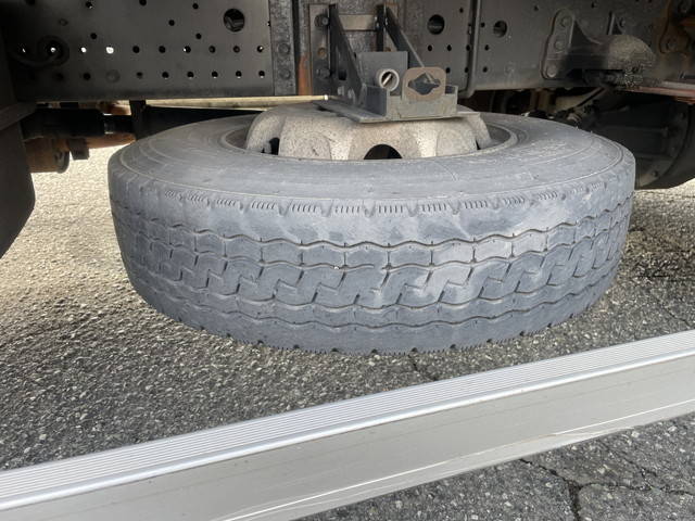 いすゞフォワードアルミウイング中型（4t）[写真19]