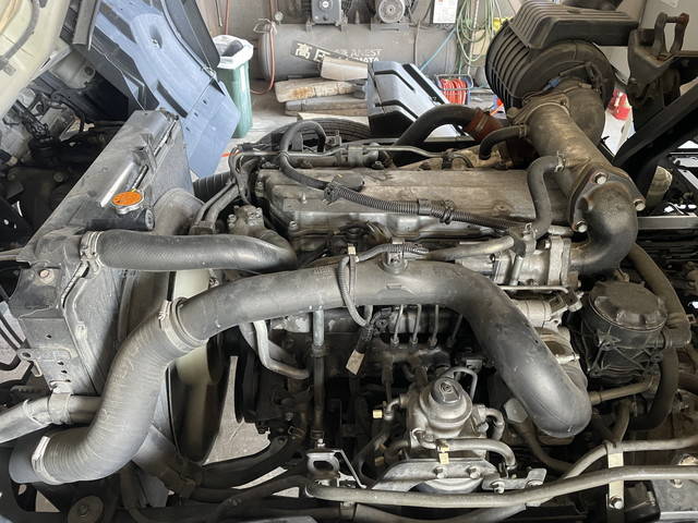 いすゞフォワードアルミウイング中型（4t）[写真22]