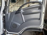 いすゞフォワードアルミウイング中型（4t）[写真25]