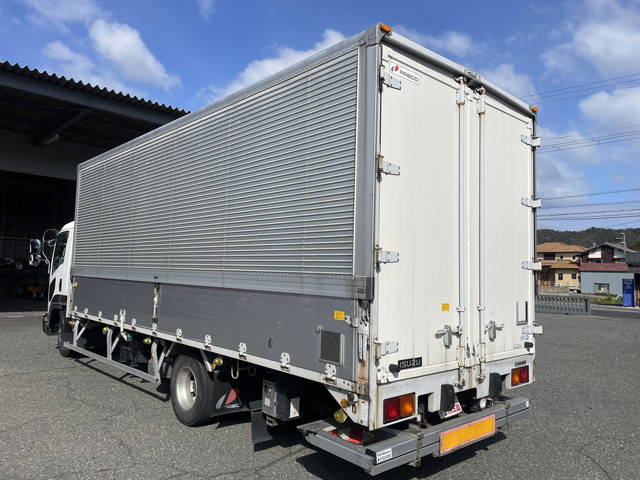 いすゞフォワードアルミウイング中型（4t）[写真04]