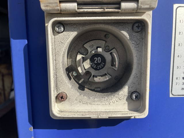 いすゞエルフ冷凍車（冷蔵車）小型（2t・3t）[写真17]