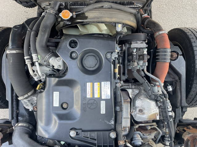 いすゞエルフ冷凍車（冷蔵車）小型（2t・3t）[写真23]