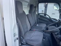 いすゞエルフ冷凍車（冷蔵車）小型（2t・3t）[写真30]