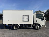 いすゞエルフ冷凍車（冷蔵車）小型（2t・3t）[写真07]