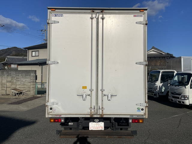 三菱ふそうキャンターアルミバン小型（2t・3t）[写真10]