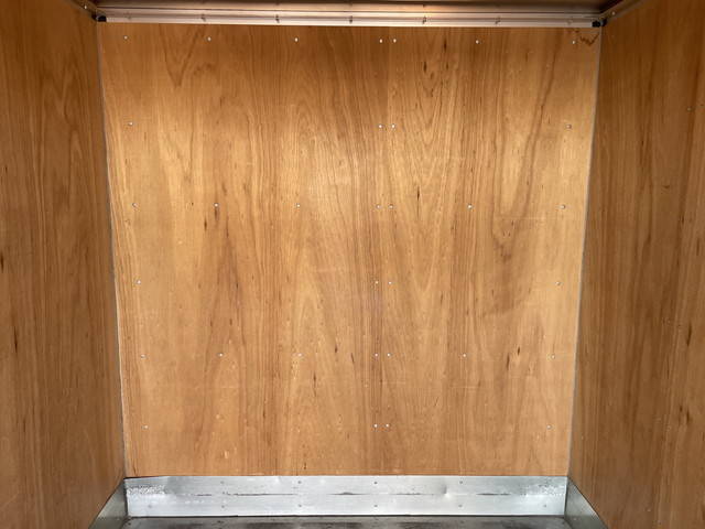 三菱ふそうキャンターアルミバン小型（2t・3t）[写真14]