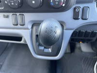 三菱ふそうキャンターアルミバン小型（2t・3t）[写真34]