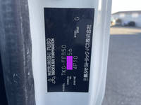 三菱ふそうキャンターアルミバン小型（2t・3t）[写真37]