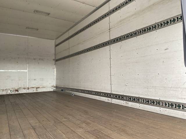 日野レンジャーアルミバン中型（4t）[写真13]