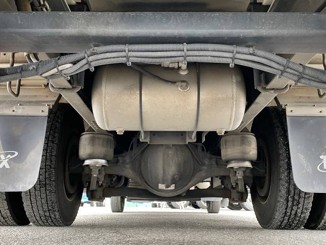 日野レンジャーアルミバン中型（4t）[写真24]