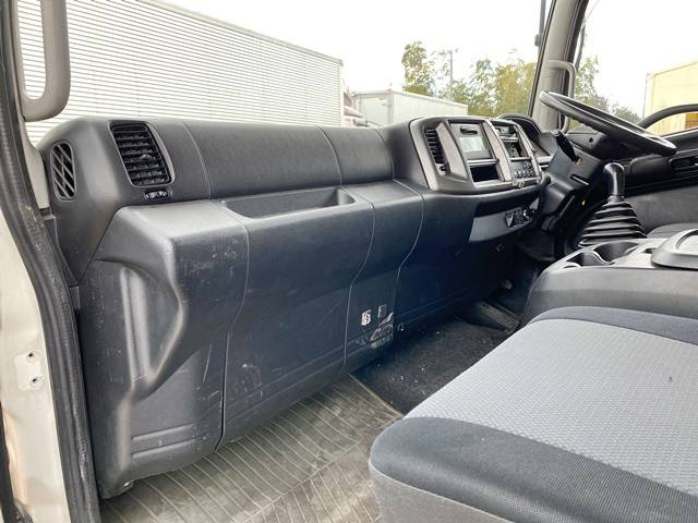 日野レンジャーアルミバン中型（4t）[写真30]