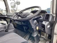 日野レンジャーアルミバン中型（4t）[写真34]