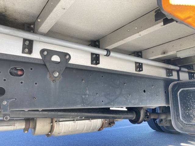 日野レンジャーアルミウイング中型（4t）[写真23]