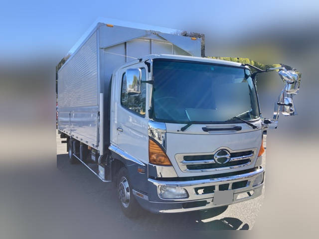 日野レンジャーアルミウイング中型（4t）[写真03]