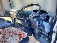 日野レンジャーアルミウイング中型（4t）[写真34]