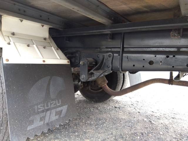 いすゞエルフアルミウイング小型（2t・3t）[写真18]