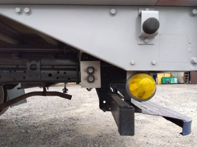 いすゞエルフアルミウイング小型（2t・3t）[写真22]