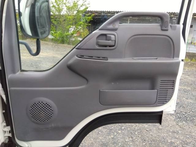 いすゞエルフアルミウイング小型（2t・3t）[写真26]