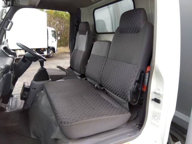 いすゞエルフアルミウイング小型（2t・3t）[写真28]