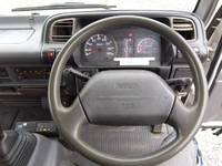 いすゞエルフアルミウイング小型（2t・3t）[写真31]