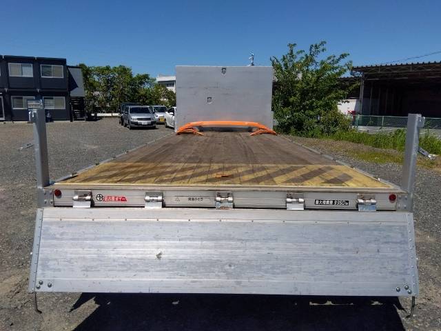 三菱ふそうファイターアルミブロック中型（4t）[写真10]