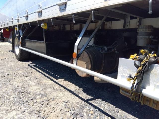 三菱ふそうファイターアルミブロック中型（4t）[写真16]