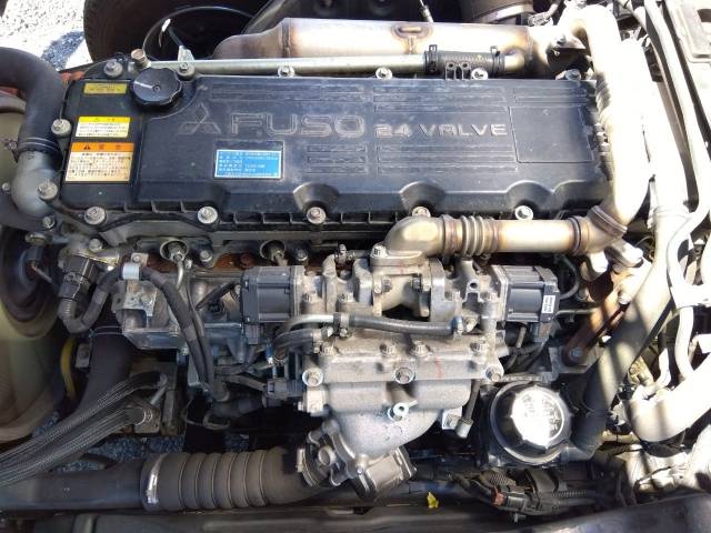 三菱ふそうファイターアルミブロック中型（4t）[写真20]